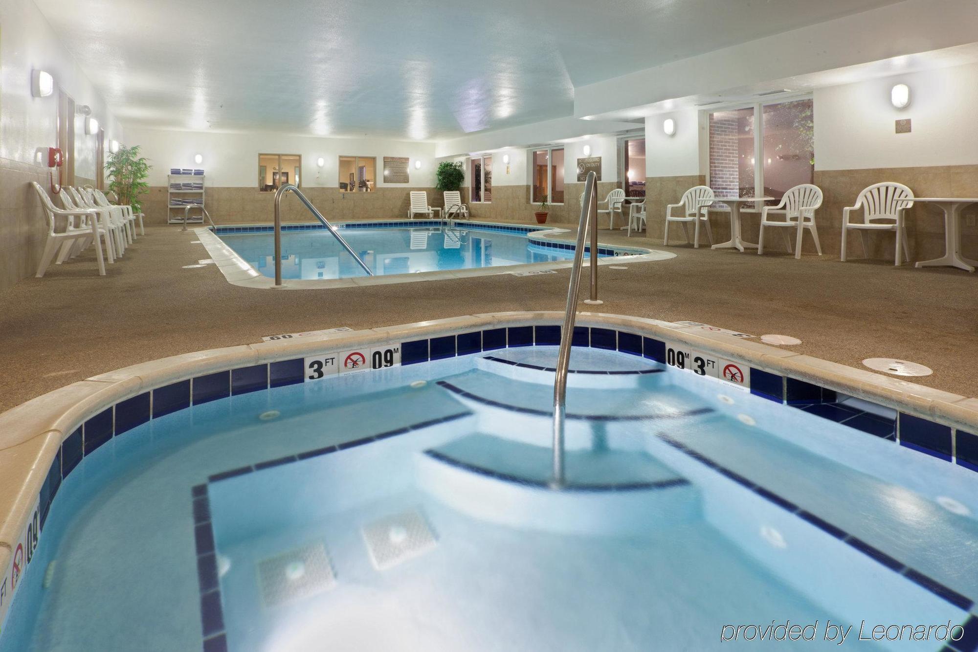 Holiday Inn Express Hotel & Suites Lancaster-Lititz By Ihg Létesítmények fotó